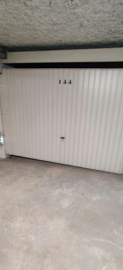 Garage/ Box - 10m² - Saulx-les-Chartreux