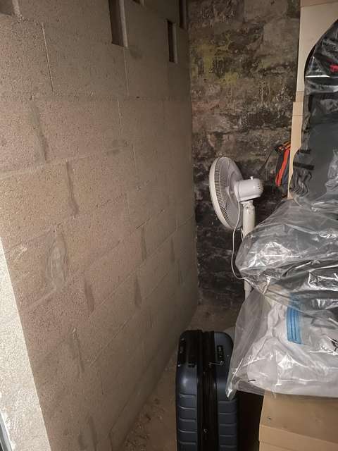 Espace privé • Cave saine,ventilée et sécurisé