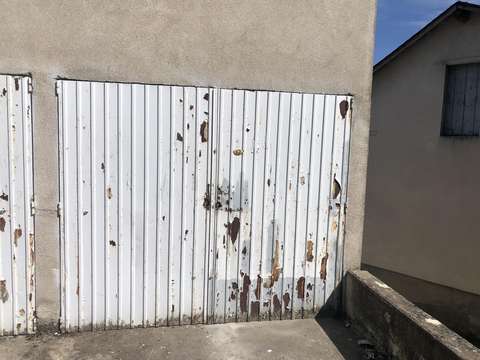 Box de stockage/ Stationnement privé (petite ou moyenne