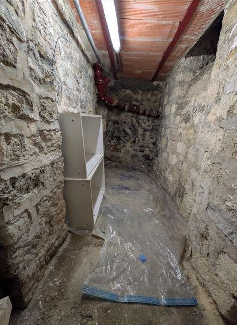 Cave sécurisée, Paris 15, très proche Montparnasse