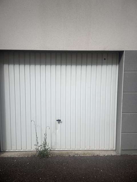 Garage Box 13m² à Hayange