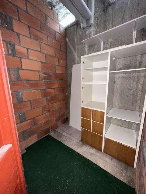 Box de stockage sécurisé - 2,60m² - Eclairé,