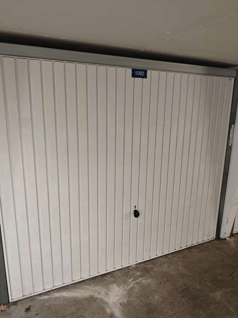Garage fermé en location / Cormeilles-en-Parisis