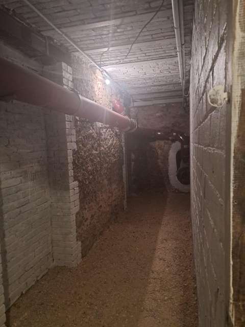 Location cave saine de 10m2 Issy les Moulineaux