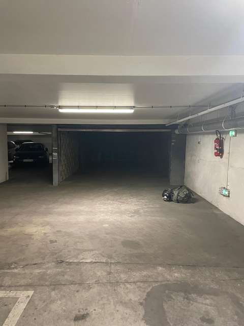 Location Box 45m² - Paris Voltaire / Bastille