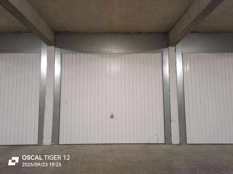 Garage/ Box - 13m² - Bourg-en-Bresse
