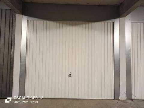 Garage/ Box - 13m² - Bourg-en-Bresse