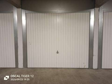 Garage/ Box - 13m² - Bourg-en-Bresse