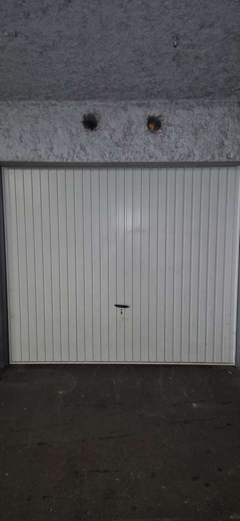 Box / Parking / 14m² / Besançon