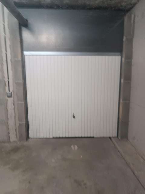 INTRA - Garage/ Box 13m² à Saint-Orens-de-Gameville