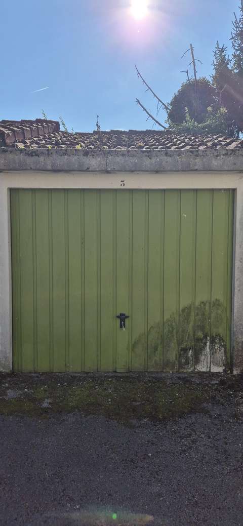 Garage/Box - 14m² à Besançon