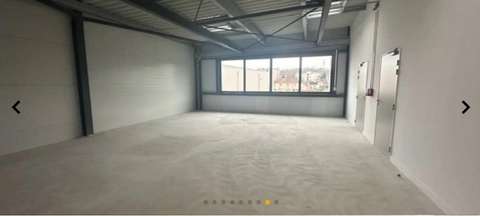 Local à louer 1er étage - 80 m²