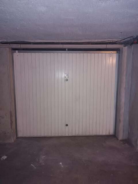 INTRA - Box à louer à Toulouse