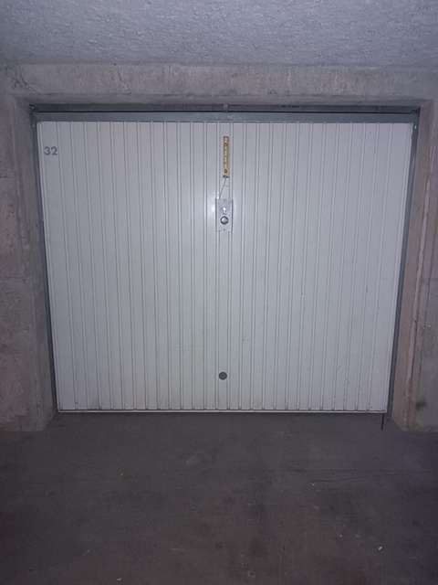 INTRA - Box à louer à Toulouse