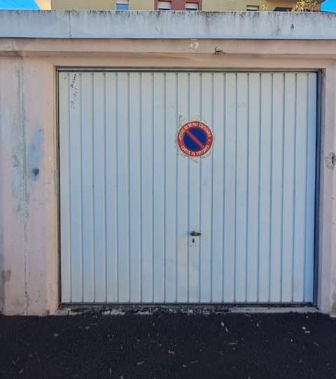 Garage/box - 14m² à Belfort