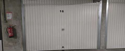 Box de stockage sécurisé et bien situé