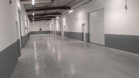 LOCATION LOCAL ENTREPOT 45 m2