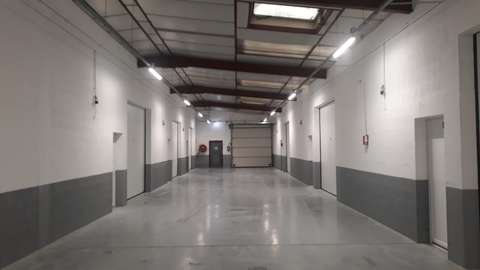 LOCATION LOCAL ENTREPOT 71m2