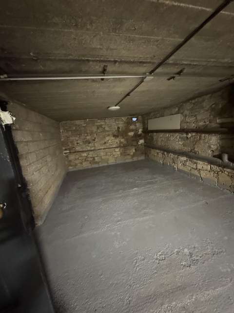 Cave à louer