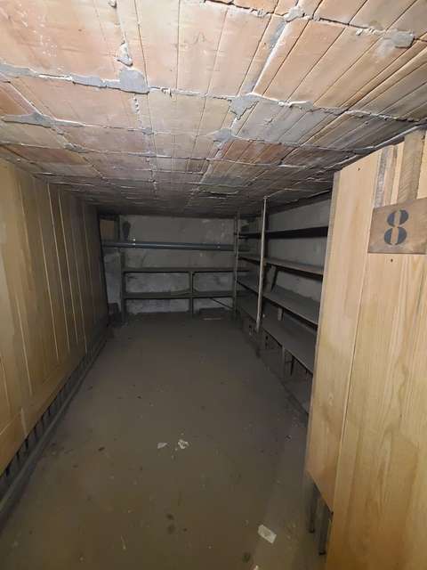 📦 À LOUER – Espaces de stockage sécurisées