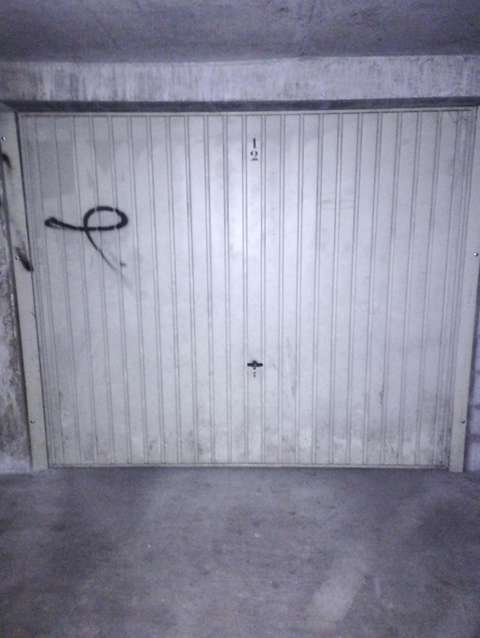 Garage/ Box 13m² à Francheville