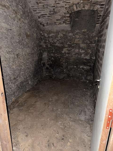 Cave 6m2 au 75 rue de Rennes -