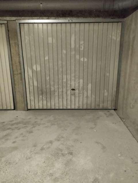 Garage/Box 12m² à Oullins