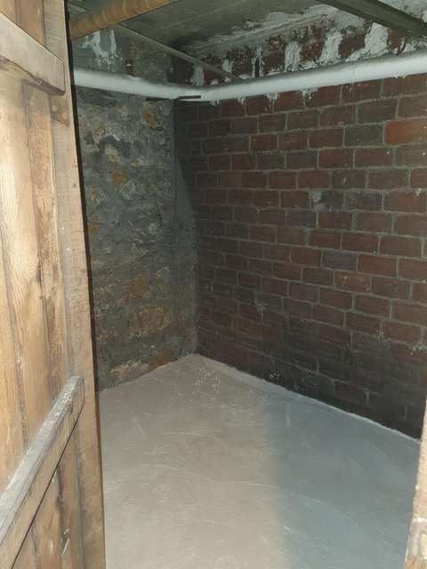 Cave 11m2 - La Plaine Saint Denis à
