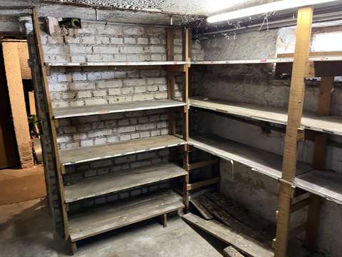 cave fermée illkirch nord 11m²