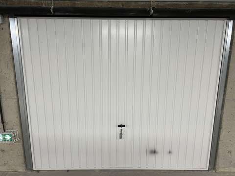 Garage/Box 14m² à Acigné