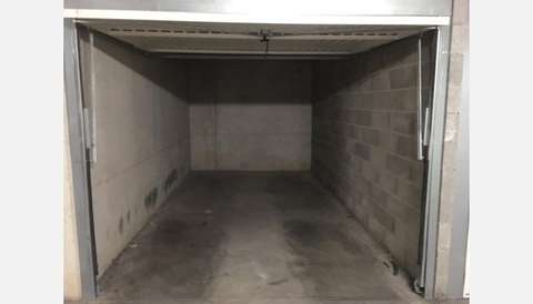 Box de stockage sécurisé - 15m² Marseille