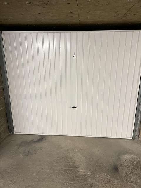 Garage/Box 13m² à Acigné