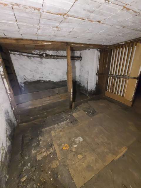 📦 À LOUER – Espaces de stockage sécurisées
