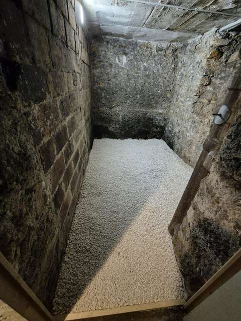 Cave à louer – 5,66m² / 11,43m3 –