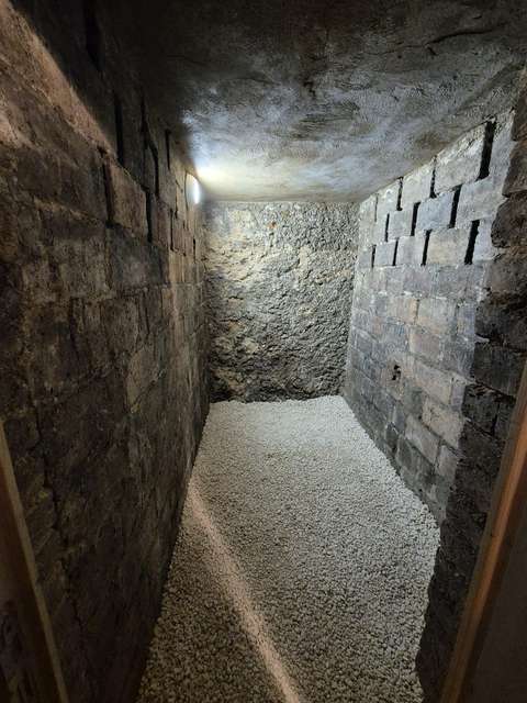 Cave à Louer - 3m2 rue Chambery