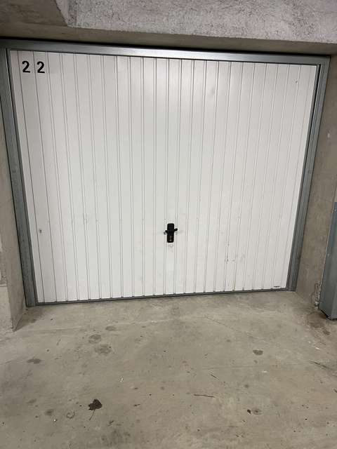 Garage/box 14m² à Acigné