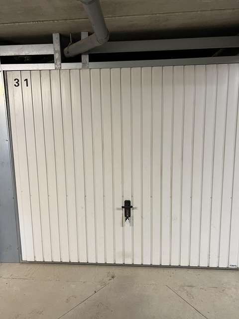 Garage/box 15m² à Acigné