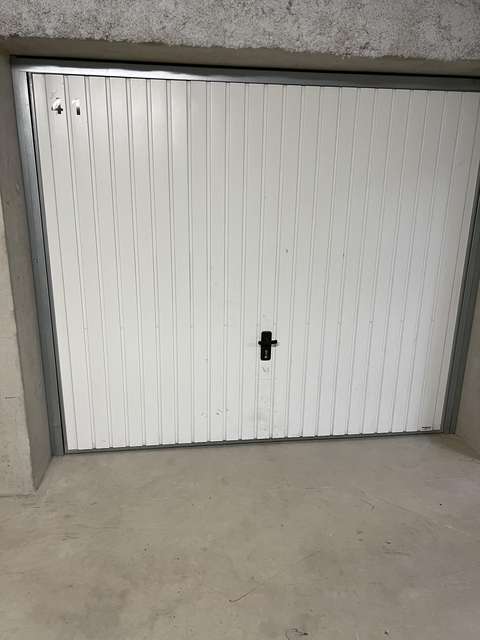 Garage/box 14m² à Acigné