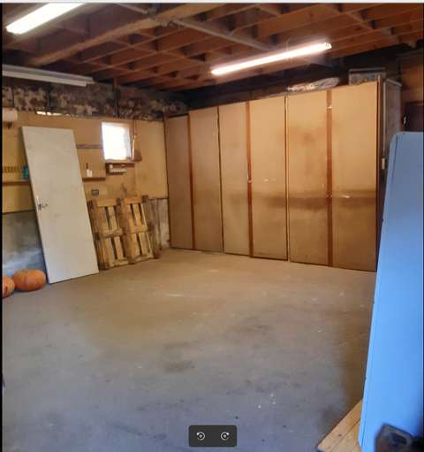 Box de stockage 40 m2 - sécurisé, électricité,