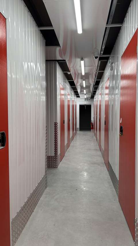 Box de Stockage Sécurisé de 2 m² en