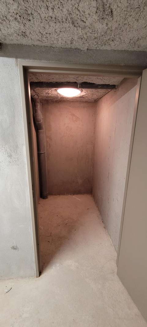 Cave de stockage située dans résidence sécurisée "Opus