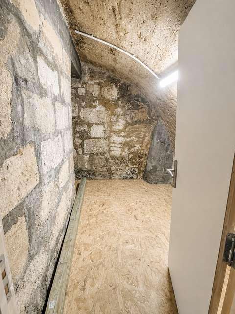 Cave à louer dans Bordeaux