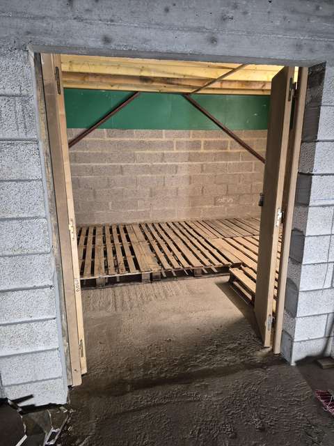 Box de stockage. 15 m2 Fruges