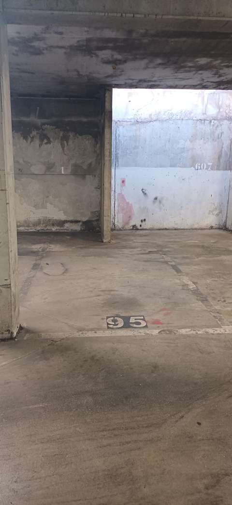 Parking - 13m² à Toulon