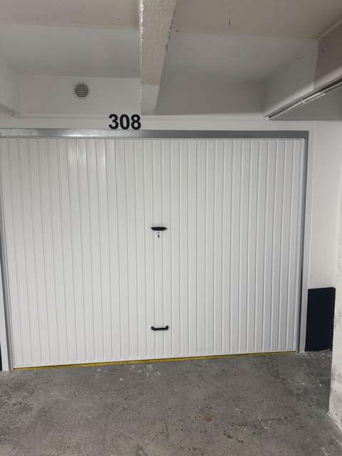 Box n° 308 - 17m² - Rue de