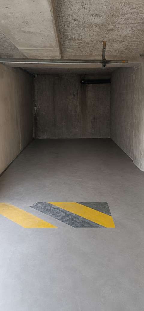 Parking 13m² à Roquebrune-sur-Argens