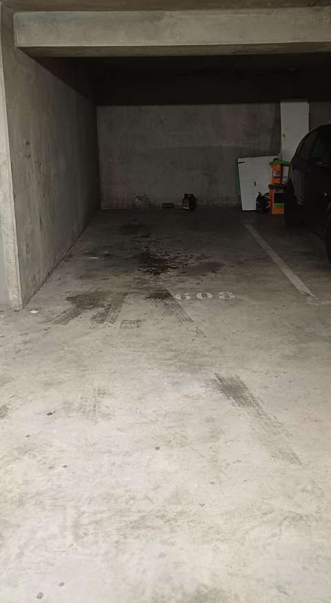 Parking 13m² à Roquebrune-sur-Argens