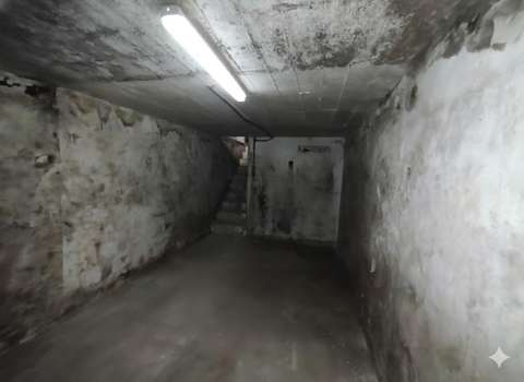 Cave à louer dans immeuble accès facile RDC