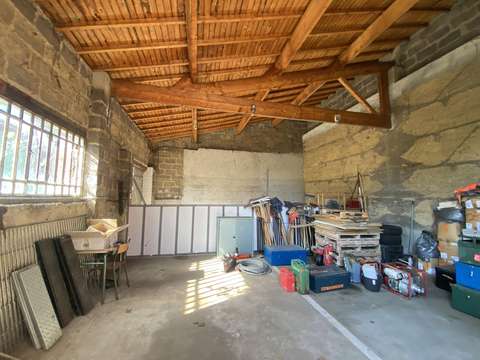 Entrepôt, hangar, garage de 65m² à louer à