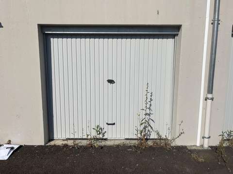 Garage/Box - 19m² à Châteauroux